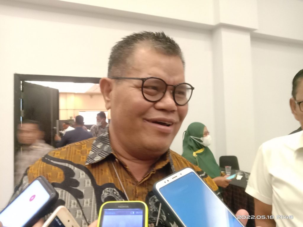 Di Anggap Tak Membawa banyak kemajuan Pendidikan Di Sulbar Rektor UNM Tarik  Prof Gufran Darma Dirawan Kembali  Ke UNM