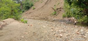 Dinas Lingkungan Hidup Kabupaten Mamuju Beri Teguran Ke Perusahaan PT.Tambang Batuan Andesit Yang ada di Desa Lebani