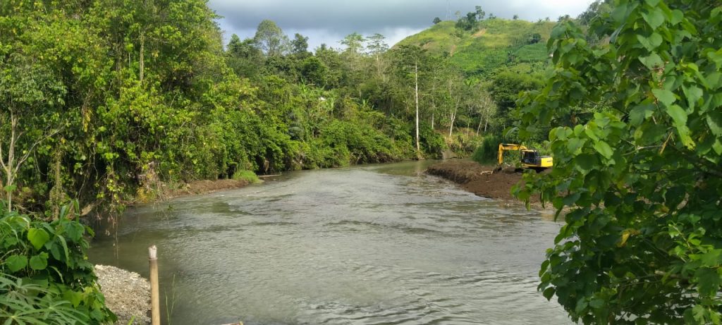 Selesai nya pekerjaan Normalisasi Hulu Sungai Karema Warga:Kami sangat berterima Kasih  Kepada Balai.