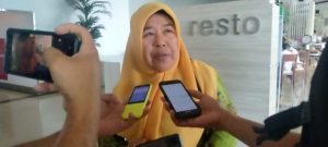 kepala SMA Negeri 1 Mamuju, Harap Melalui Focus Group Discussian (FGD) dapat Melakukan Pencegahan Pernikahan Usia Dini