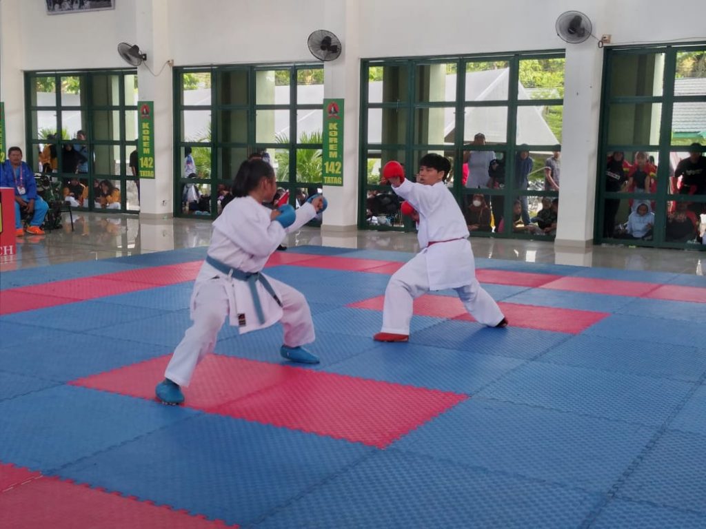 148 Karateka Se-Sulbar Perebutkan 32 Medali di Kategori Kumite