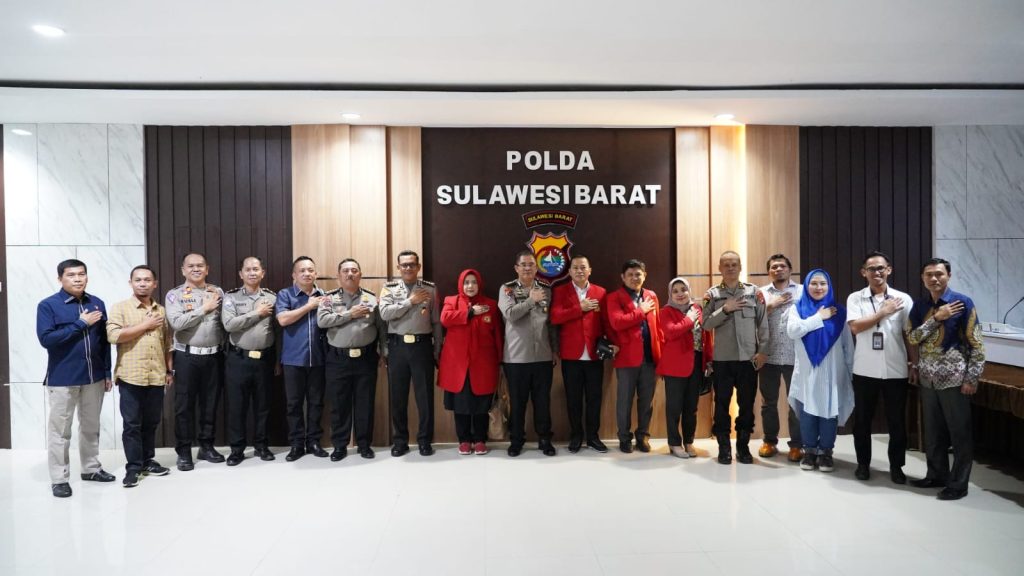 Polda Sulbar Terima Kunjungan Dekan Fakultas Hukum Unhas