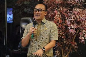 Prof. Zudan, dan Filosopi Sebotol Air