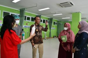 Pj Gubernur Sulbar Tinjau Rumah Sakit, Minta Fasilitas Pelayanan Rumah Sakit Ditingkatkan