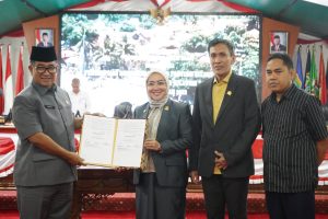 Paripurna LKPJ 2022,Akmal Malik Apresiasi Rekomendasi DPRD Sulbar