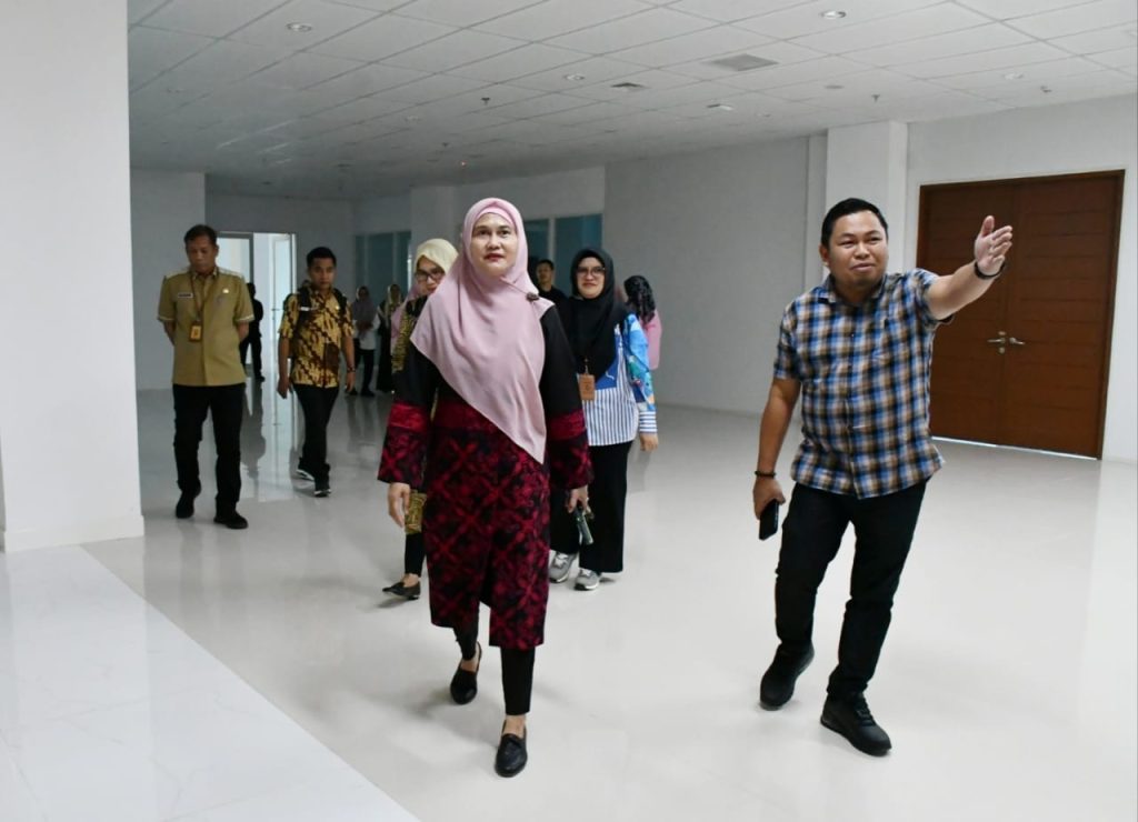 Tiga Tahun Tanpa Sekretariat, Biro Umum Sulbar Sulap Lantai Satu Graha Sandeq Jadi Kantor PKK Sulbar