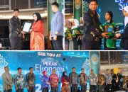 Plt. Kakanwil Kemenag Sulbar Menyerahkan Penghargaan dan Sertifikat pada Penutupan Pekan Ekonomi Syariah Sulbar 2024