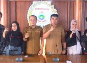 Sekretariat DPRD Provinsi Sulbar Menerima Kunjungan Mahasiswa Himaprodi PBSI FBS UNM