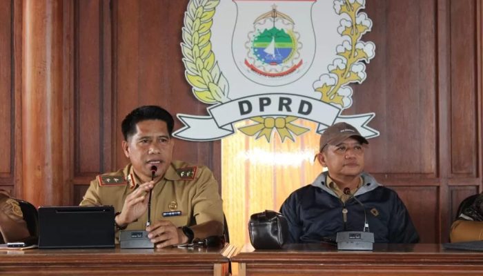 Pelantikan DPRD Sulbar di Gedung Baru, Dirangkaikan Berbagai Kegiatan Olahraga