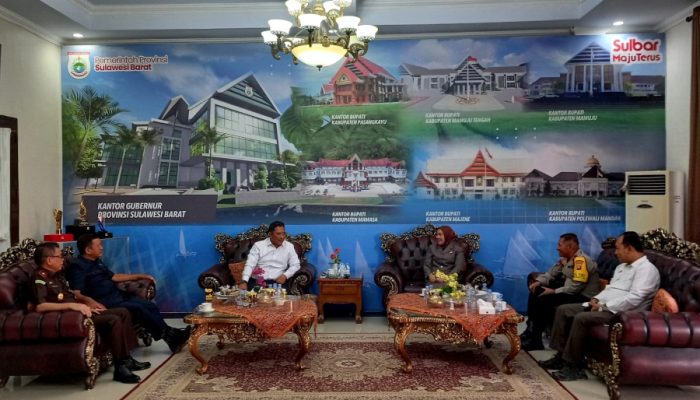 Ketua DPRD Suraidah Berpesan kepada KPU Agar Mengajak Seluruh Masyarakat Sulbar Berpartisipasi dalam Pilkada Serentak