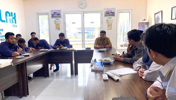 Tim Teknisi Sekretariat DPRD Provinsi Sulbar Bersama PT. Brantas Abipraya serta PLN UP3 Mamuju Gelar Rakor