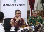 Sekprov Idris Terima Audiensi Kemenko Polkam, Kondusifitas Pilkada di Sulbar Tetap Terjaga
