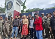 Temui Unjuk Rasa, SDK: Pemerintah Terbuka untuk Dialog dan Menindaklanjuti Isu yang Disampaikan