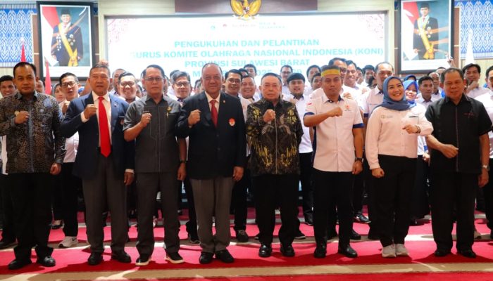 Lantik Pengurus Baru, Wagub Salim Ajak KONI Sulbar Angkat Nama Daerah di Kancah Olahraga Nasional