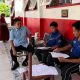 Cek Penyaluran MBG, Wilton Simbong Kunjungi SD Durikumba