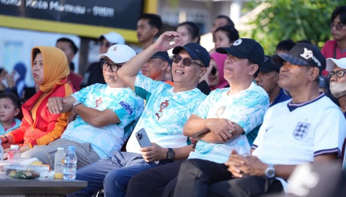 Pemprov Sulbar Gelar Nobar dan Layanan Publik di Car Free Day, Targetkan Multiplier Effect