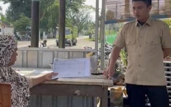 Kepala SPPG Karossa Wilton Simbong Menyalurkan MBG Kepada 130 Bumil, Busui, dan Balita di Mamuju Tengah