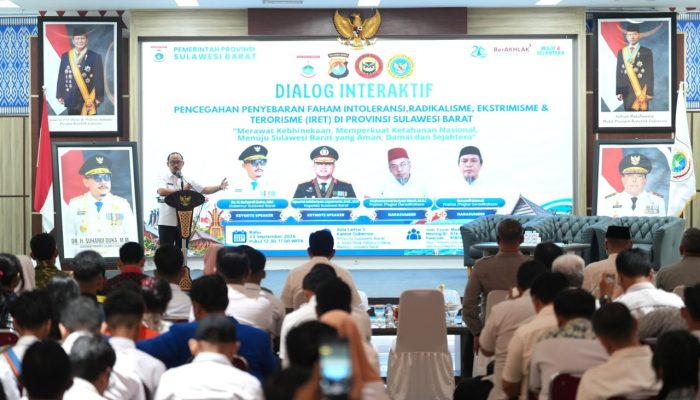 Kesbangpol Sulbar Fasilitasi Dialog Pencegahan IRET, Gubernur Tekankan Pemahaman 4 Pilar Kebangsaan bagi Generasi Muda