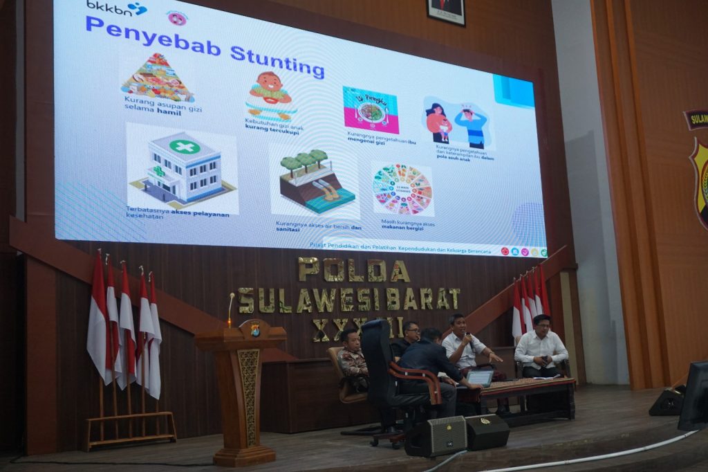 SINERGITAS BHABINKAMTIBMAS DALAM MENDUKUNG PROGRAM PERCEPATAN PENURUNAN STUNTING DI SULAWESI BARAT