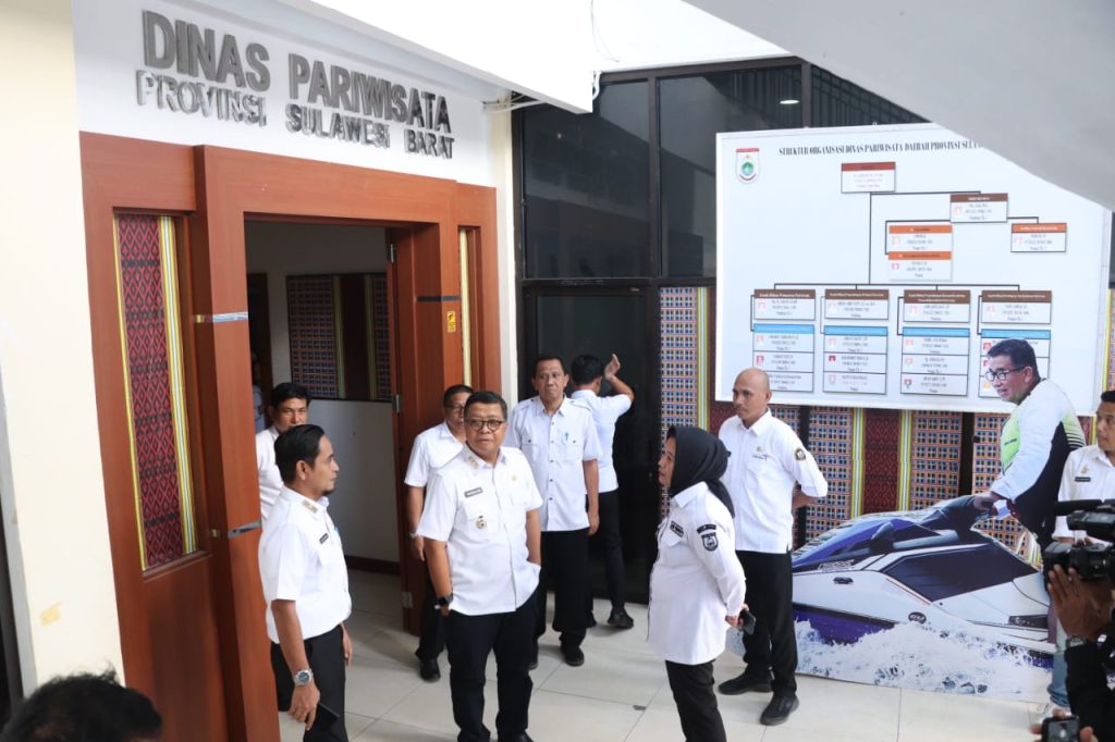 Sekprov Sulbar Sidak Sejumlah OPD, Kehadiran Pegawai 98 Persen
