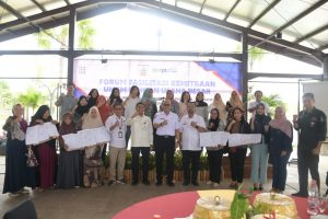 PJ. Gubernur apresiasi DPMPTSP Sulbar bersama sejumlah OPD