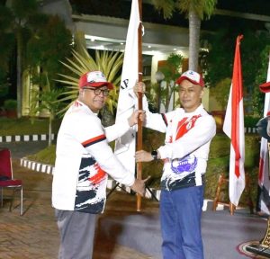 PJ Gubernur Sulbar Lepas Kontingen Pornas Korpri Sulbar , Pesan Agar Seluruh Atlet Jaga Sportifitas