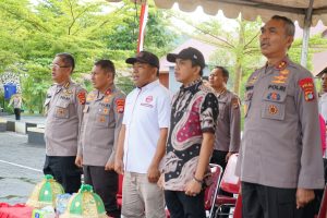 Wakil Ketua II DPRD Sulbar H.Abd Halim Hadiri Volly Cup Kapolda Sulbar