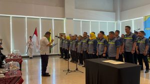 Hj.Amalia Fitri Aras Resmi Dilantik Sebagai Ketua (PBSI) Sulbar Masa Bakti 2022-2026