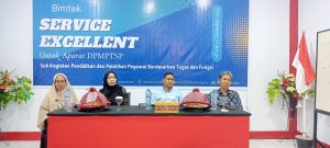Dorong Peningkatan Kompetensi SDM Penyelenggara Pelayanan Publik, DPMPTSP Sulbar Gelar Bimtek Service Excellent