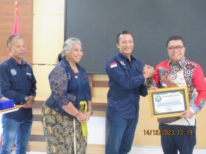 Sekprov Sulbar Hadiri Pelantikan IWO Sulbar, Berharap Jaga Profesionalisme Dan Jadi Corong Masyarakat