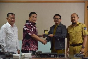 Komisi III DPRD Provinsi Sulawesi Barat lakukan kunjungan kerja ke Dinas Bina Marga dan Bina Konstruksi Provinsi Sulawesi Selatan