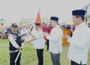 Sebanyak 250 Jemaah Haji Majene, Dilepas Secara Resmi oleh H. A. Ahmad Syukri Tammalele