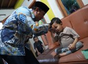 Kunjungi Athala, bocah penderita ginjal di Polman, Pj Bahtiar “Semangat Nak, Saya Akan Urus Hingga Sembuh”!