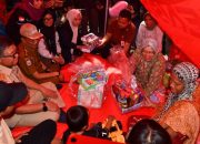 Mensos Tri Rismaharini Beri 1 Unit Rumah Untuk Marni