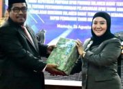 DPRD Sulawesi Barat Gelar Rapat Paripurna Penyerahan SK Pimpinan dan Pembahasan RAPBD-P 2024