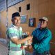 "Pj. Kepala Desa Patidi ABD WAHID Berikan Bantuan Jagung Kepada Kepala Dusun Saludambu"