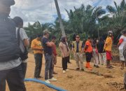 Cegah Jatuhnya Korban, PUPR Bersama DPRD Sulbar Tinjau Fenomena Tanah Bergerak di Mamuju Tengah