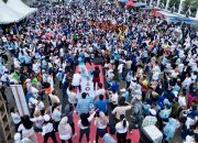 Lautan Massa Memadati Jln Yos Sudarso Meriah kan Senam Bersama SDK-JSM dan Tina-Yuki