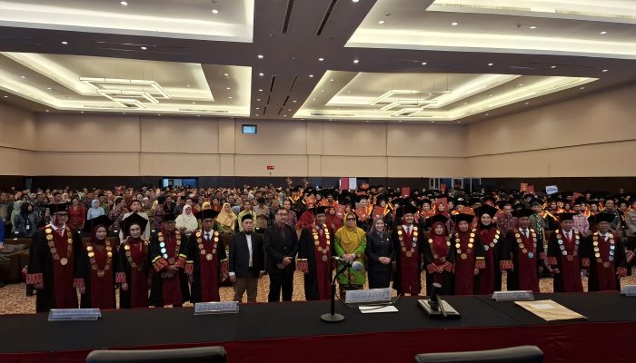 Universitas Muhammadiyah Mamuju Cetak 343 Sarjana Baru