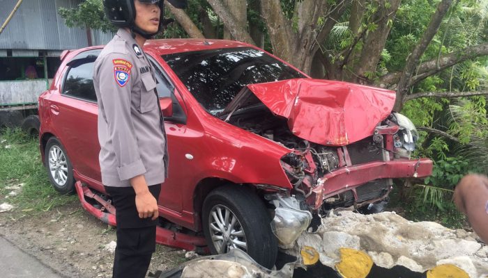 Kecelakaan Lalu Lintas di Dusun Pandeng-pandeng, Kapolsek Sendana: Seorang Pengendara Motor Alami Luka Serius