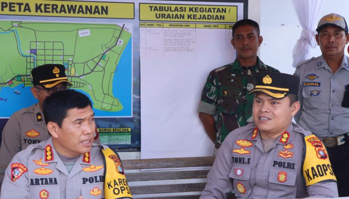 Fokus Pengamanan Nataru: Karoops Polda Sulbar Tinjau Posko Pelayanan di Majene