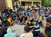 Kapolda Sulbar Duduk Bersama Massa Unjuk Rasa, Yakinkan Mahasiswa Persoalan yang ada Dituntaskan!