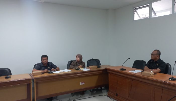 DPRD Sulbar Melaksanakan Rapat Bapemperda Bersama OPD 