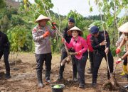 Polda Sulbar Luncurkan Program Pekarangan Pangan Lestari: Menuju Ketahanan Pangan dan Gizi yang Berkelanjutan