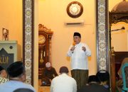 Wakil Gubernur Sulbar Laksanakan Salat Tarawih Berjamaah di Masjid Ar-Rahman Karema Mamuju
