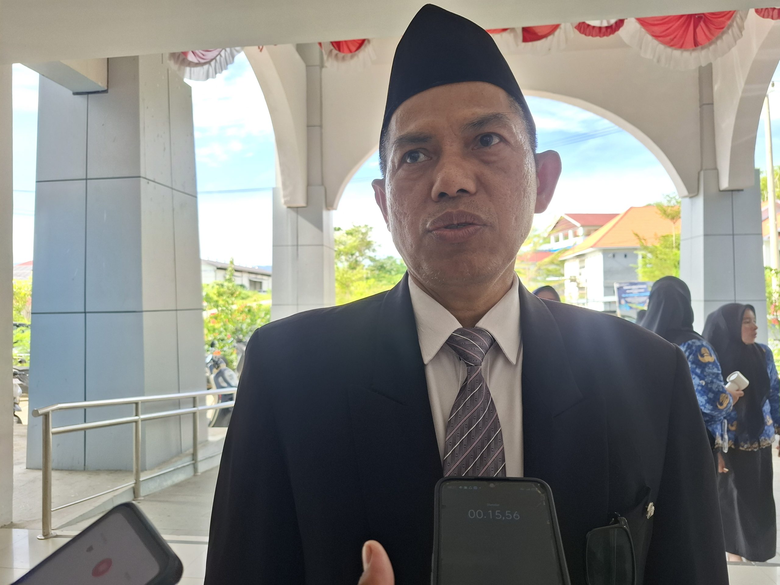 Kepala DP3AP2KB Sulbar, Amir A. Dado
