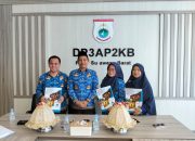 Pemprov Sulbar, Melalui Kadis DP3AP2KB Sulbar Menyerahkan Sk Rotasi Sejumlah Pejabat Eselon III