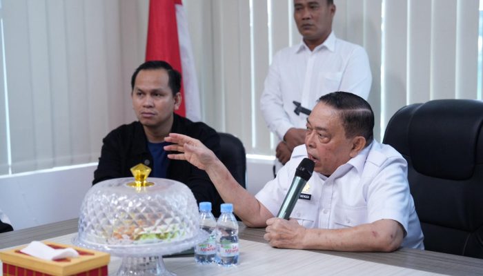 Terima Perwakilan Unjuk Rasa, Wagub: Sabar Saja Sebentar Tim Sedang Bekerja, Saya dan Gubernur Jamin Itu