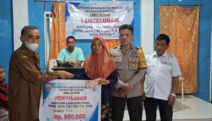 BLT Rp900 Ribu Cair! 34 Warga Desa Pati’di Terima Bantuan Tunai Langsung dari Pemerintah Desa