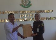 Empat Anak Perusahaan PT Astra Agro Lestari Dilaporkan APSP ke Kejati Sulbar atas Dugaan Korupsi